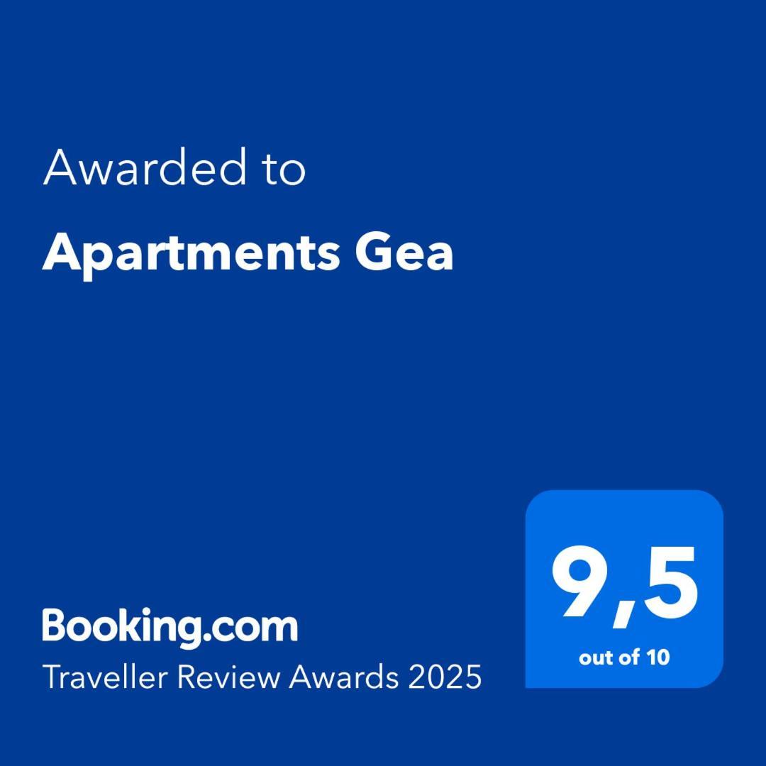 Apartments Gea Люция Екстериор снимка